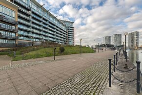 Premium London Excel Apartment
