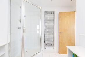 Premium London Excel Apartment