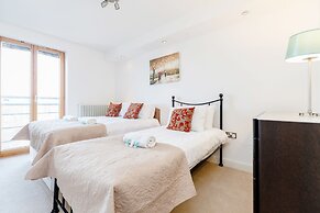 Premium London Excel Apartment