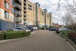 Premium London Excel Apartment