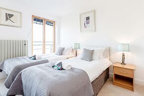 Premium London Excel Apartment