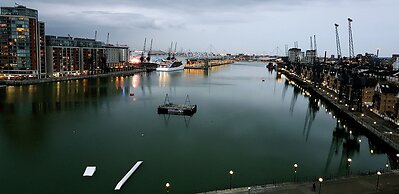 Premium London Excel Apartment