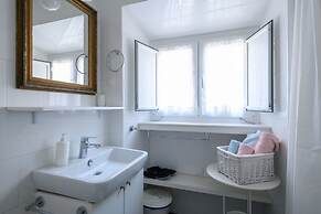 MAIN CENTRAL SQUARE guest house