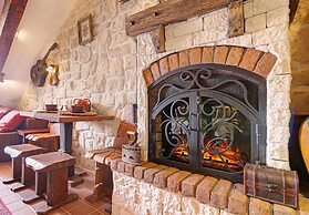 MAIN CENTRAL SQUARE guest house