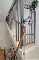 MAIN CENTRAL SQUARE guest house