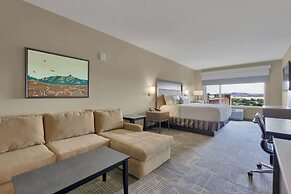 Best Western Plus Fillmore Inn & Suites