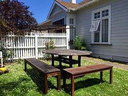 Dunedin Boutique Homestay