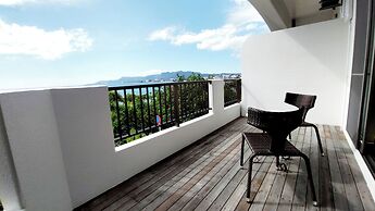 Kariyushi Condominium Resort Nago Sea Side House