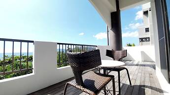 Kariyushi Condominium Resort Nago Sea Side House