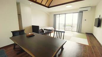 Kariyushi Condominium Resort Nago Sea Side House