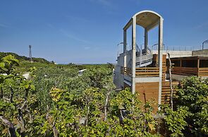 JUNGLE HOTEL Painu Maya