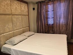 Jes & Warren's Place