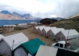 TIH The Norling Camp - Pangong