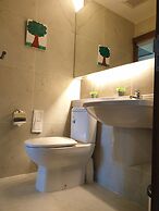 The Astra Luxury Suit condo
