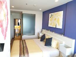 The Astra Luxury Suit condo