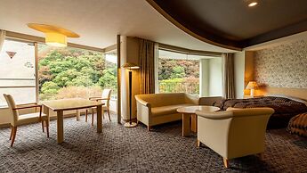 Ooedo Onsen Monogatari Higashiyama Grand Hotel