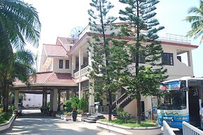 Golden Beach Resort Hotel