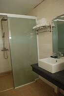 Golden Beach Resort Hotel