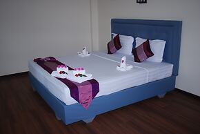 Golden Beach Resort Hotel