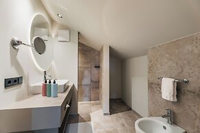 La Cort My Dollhouse - Adults Only