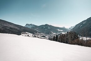 La Cort My Dollhouse - Adults Only