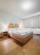 La Cort My Dollhouse - Adults Only