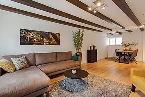 Canal Garden Apartment