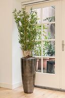 Canal Garden Apartment