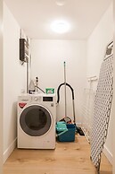 Canal Garden Apartment