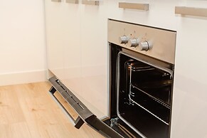 Canal Garden Apartment 11