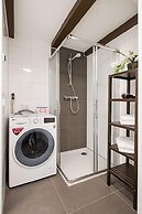 Canal Garden Apartment 11