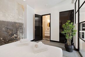 City District Apartment