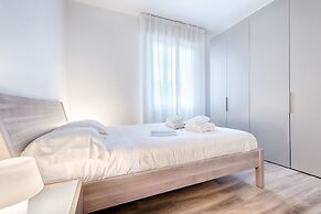 Polo Universitario by Mmega