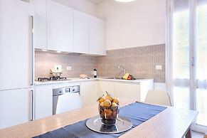 Polo Universitario by Mmega