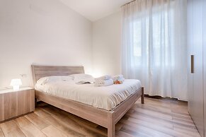 Polo Universitario by Mmega