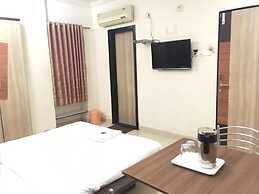 Hotel Pranav Executive