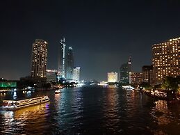 One Bangkok Hostel @Love District