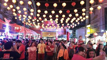 One Bangkok Hostel @Love District