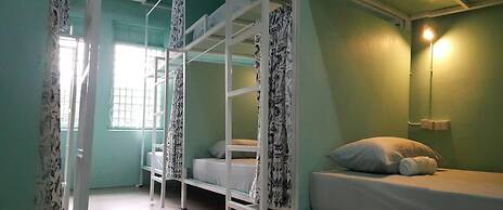 One Bangkok Hostel @Love District