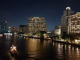 One Bangkok Hostel @Love District