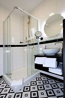 Art Deco WOLKER by ASTORIA Hotel & Medical Spa