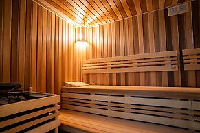 Art Deco WOLKER by ASTORIA Hotel & Medical Spa