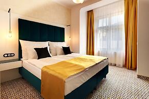 Art Deco WOLKER by ASTORIA Hotel & Medical Spa