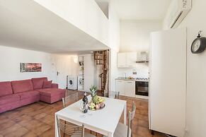 San Frediano 17 by Mmega