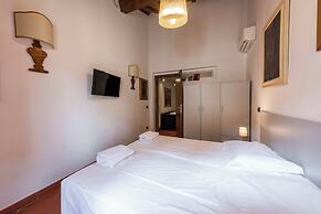 San Frediano House by Mmega