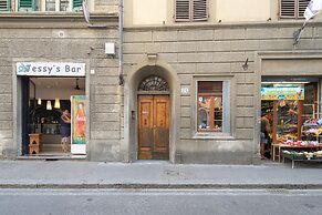 San Frediano House by Mmega