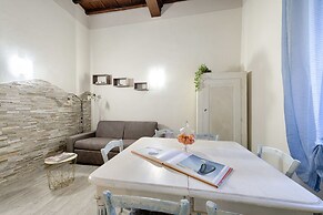 Santa Croce Cathedral by Mmega