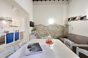 Santa Croce Cathedral by Mmega