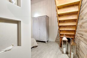 Santa Croce Cathedral by Mmega