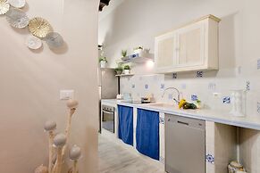 Santa Croce Cathedral by Mmega